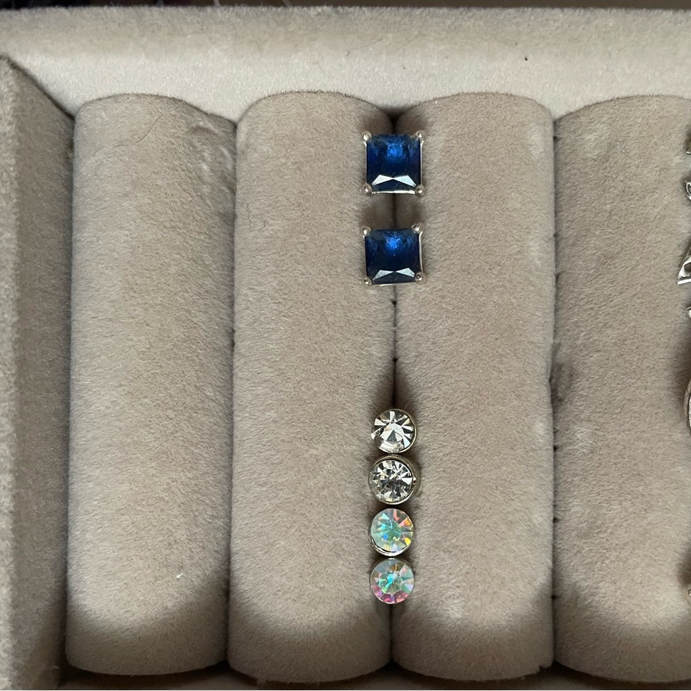 Elegant Silver and Blue Earrings Set